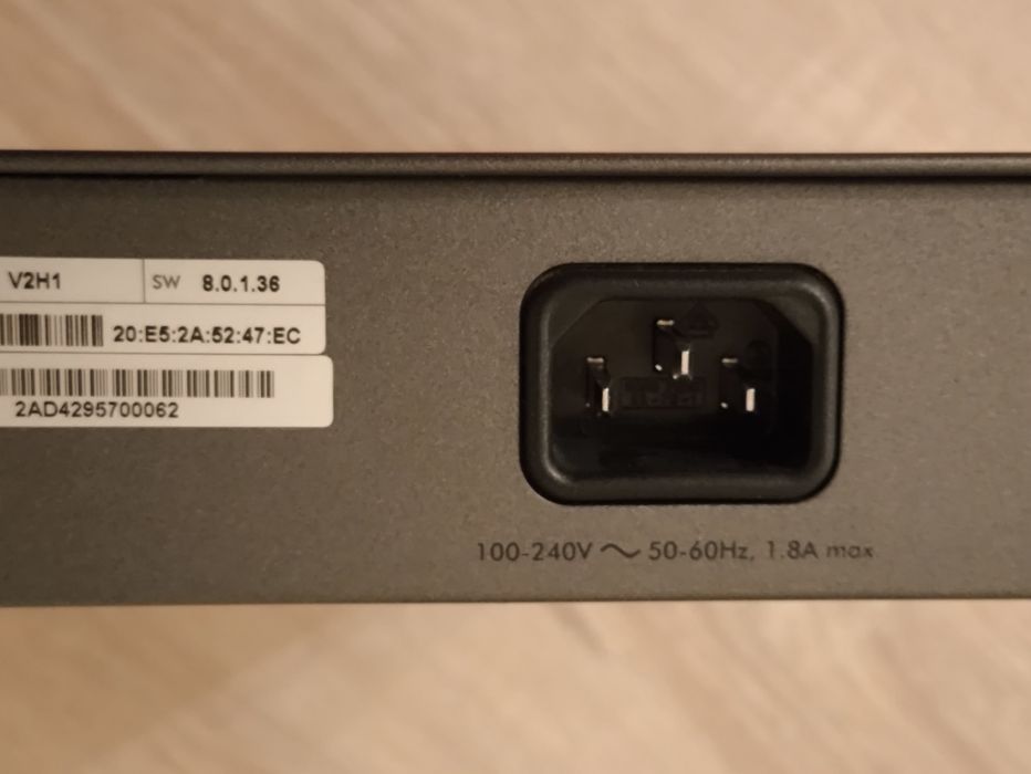 Przełącznik sieciowy Netgear ProSafe GSM7248 ver.2