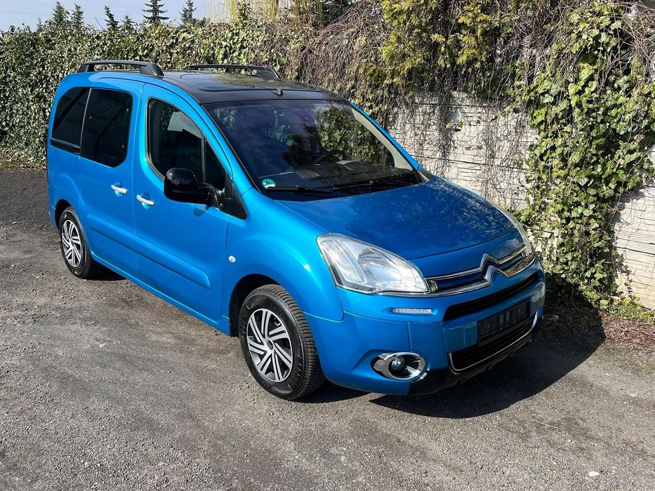Citroën Berlingo Lift * Ledy * Panorama Dach * Klima* Parktronik * Tempomat * Hak
