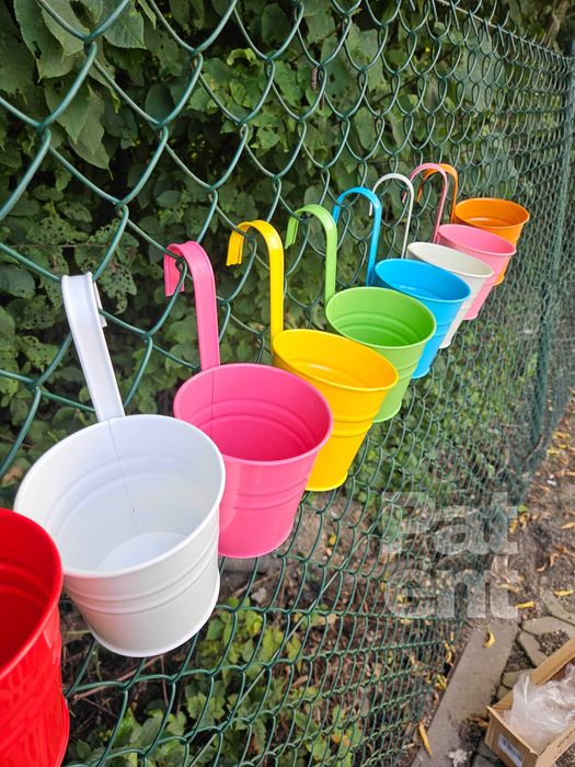 Doniczki kolorowe 10 sztuk na rośliny wiaty do ogrodu na balkon taras