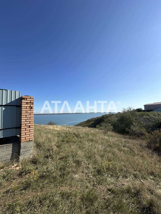 дом в 15 минутах от города