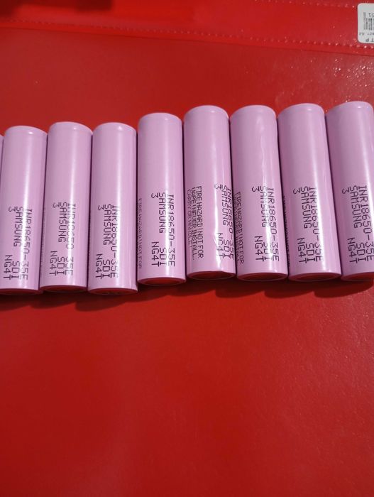 Акумулятори 18650 Samsung 35E