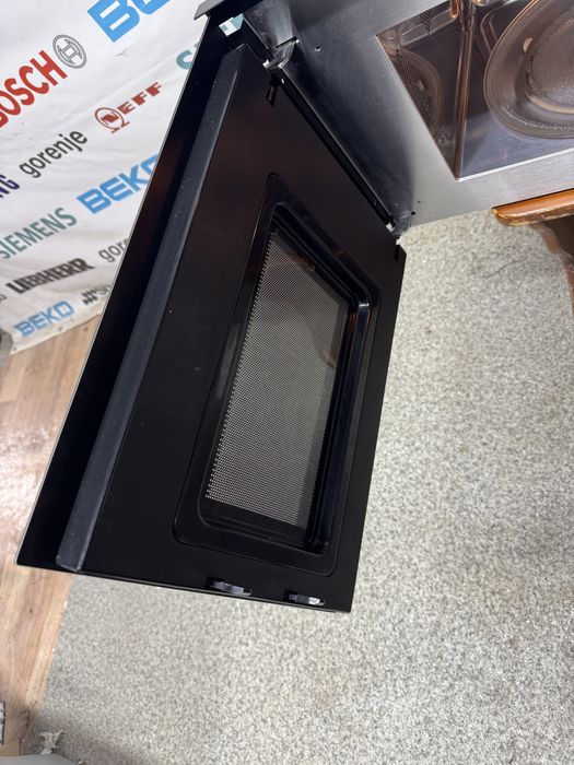 Siemens iQ500 вбудована мікрохвильовка (микроволновка)