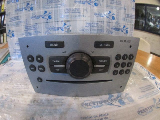 Rádio / auto-rádio OPEL Corsa D