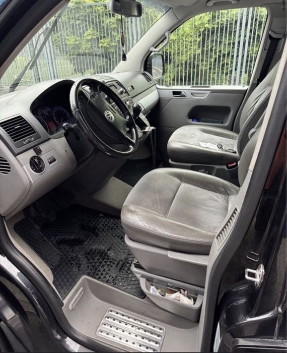 Фольксваген Мультиван Higline 3,2 i 4 motion