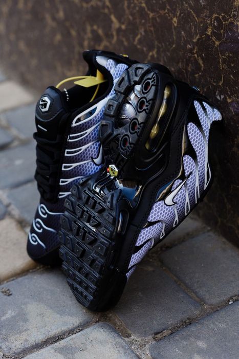 Кросівки Кроссовки Nike Air Max TN Black White Чёрный Белый Чорний Білий Кросовки демісезон