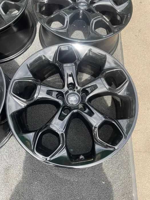 Диски R19 5x108 на Ford Kuga/Escape 2012-2019