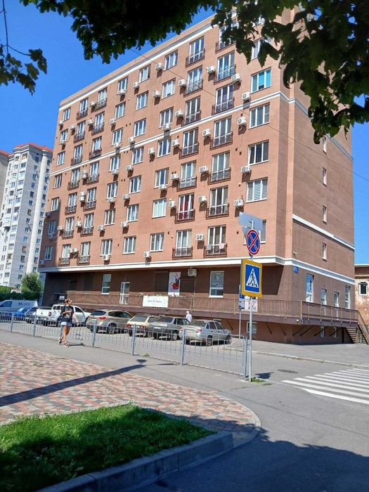 Продаж 1-кімнатної студії 24 кв.м у новому будинку біля вокзалу