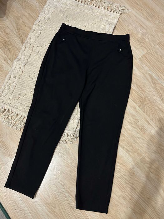 Czarne damskie legginsy Bonmarché rozmiar 44