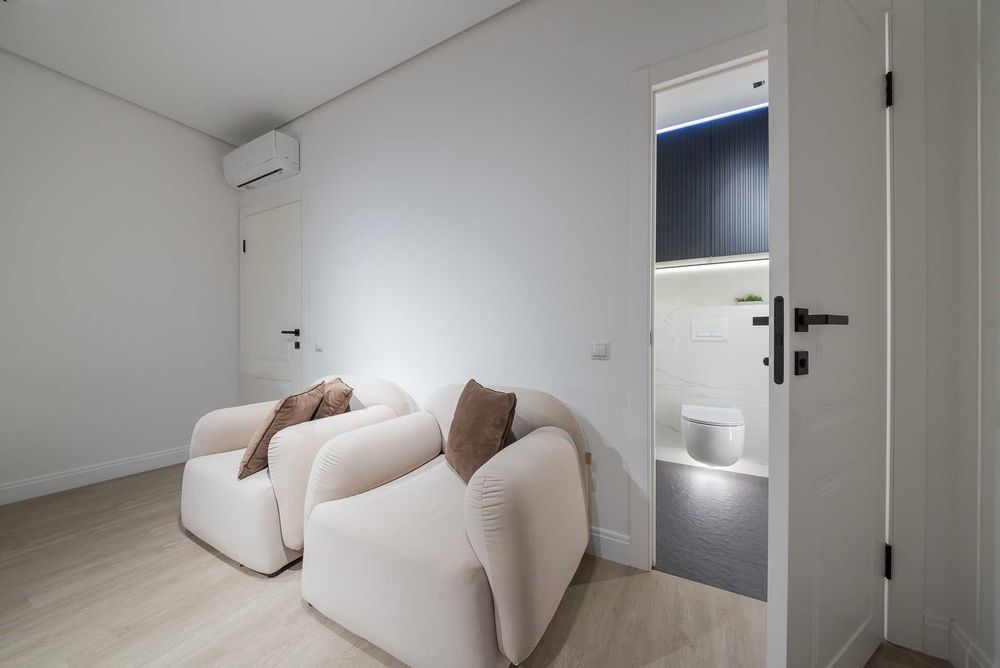 Апартаменти подобово з двома спальнями в ЖК Obolon Resideces