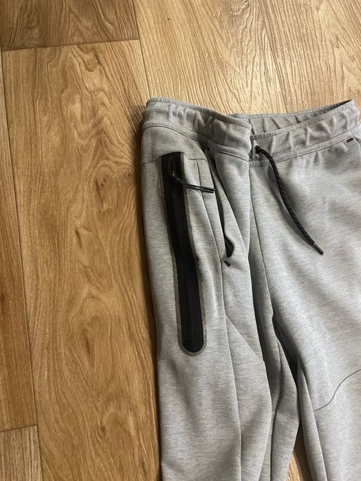 Штани Nike tech fleece
