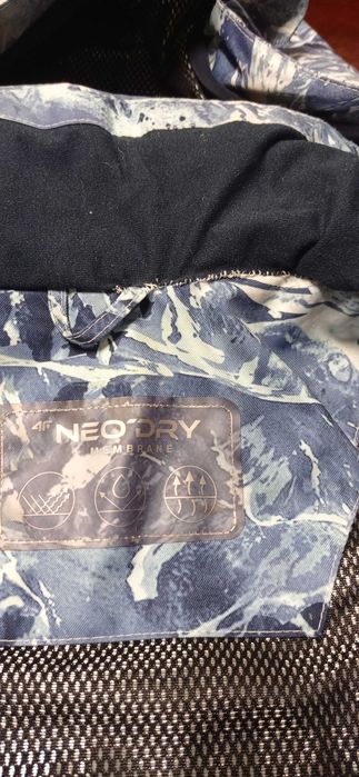 Kurtka narciarska 4F S zimowa damska membrana 10000