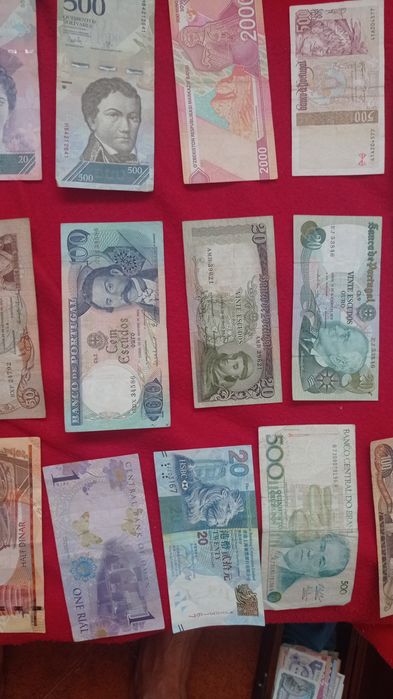 Lote de notas de vários países