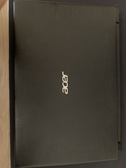 Portátil Acer aspire 3