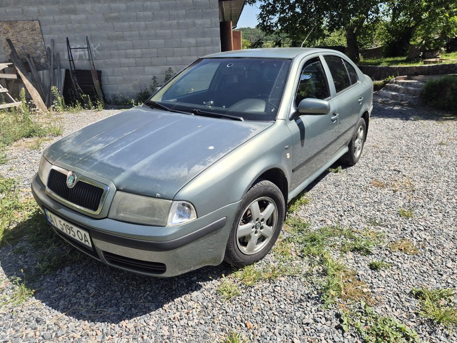 Продам Шкода Октавія 1.8турбо