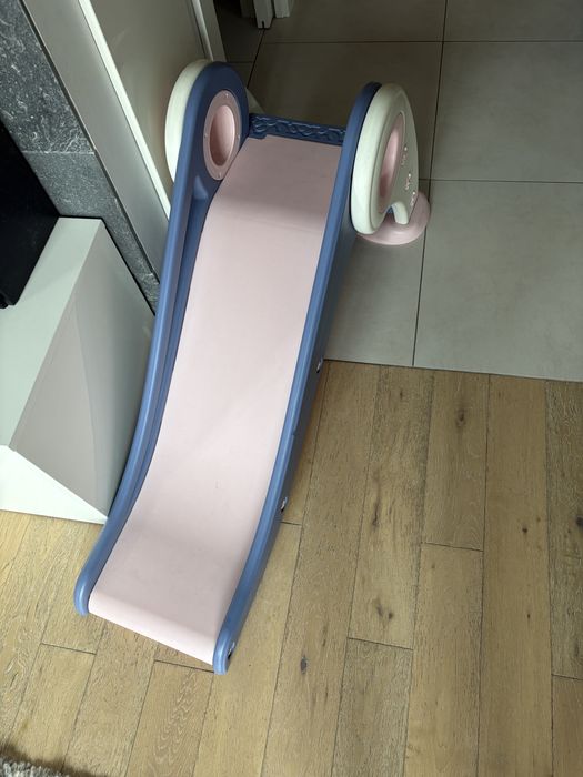 Zjezdzalnia, slizgawka dla dziecka