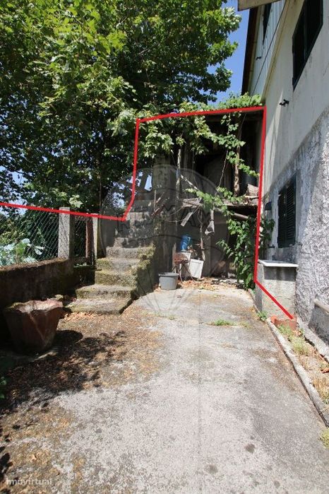 T2 Detached House for Sale