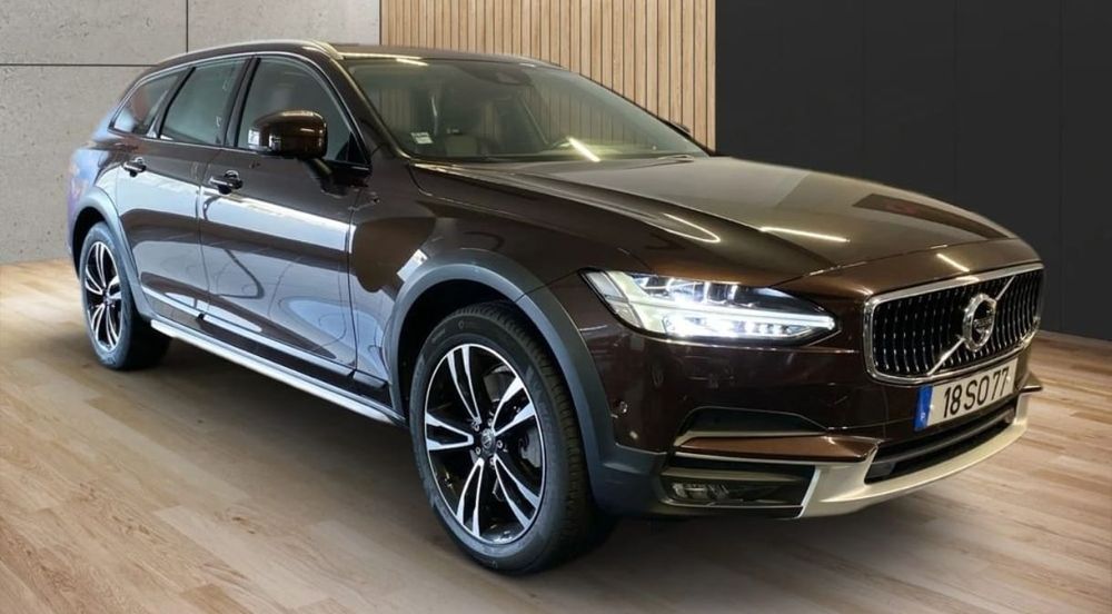 Volvo V90 2.0 D4 Momentum Geartronic