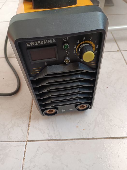 Máquina de solda kompak