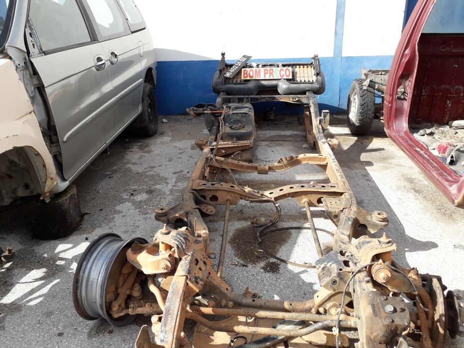 Nissan d21 chassi com documentação pronto a transferir