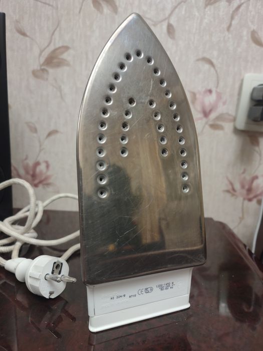 Утюг Philips Mistral 24