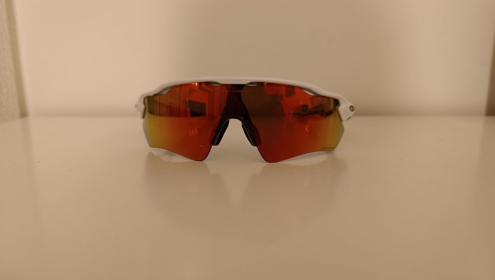 Oakley Radar EV path Prizm Ruby