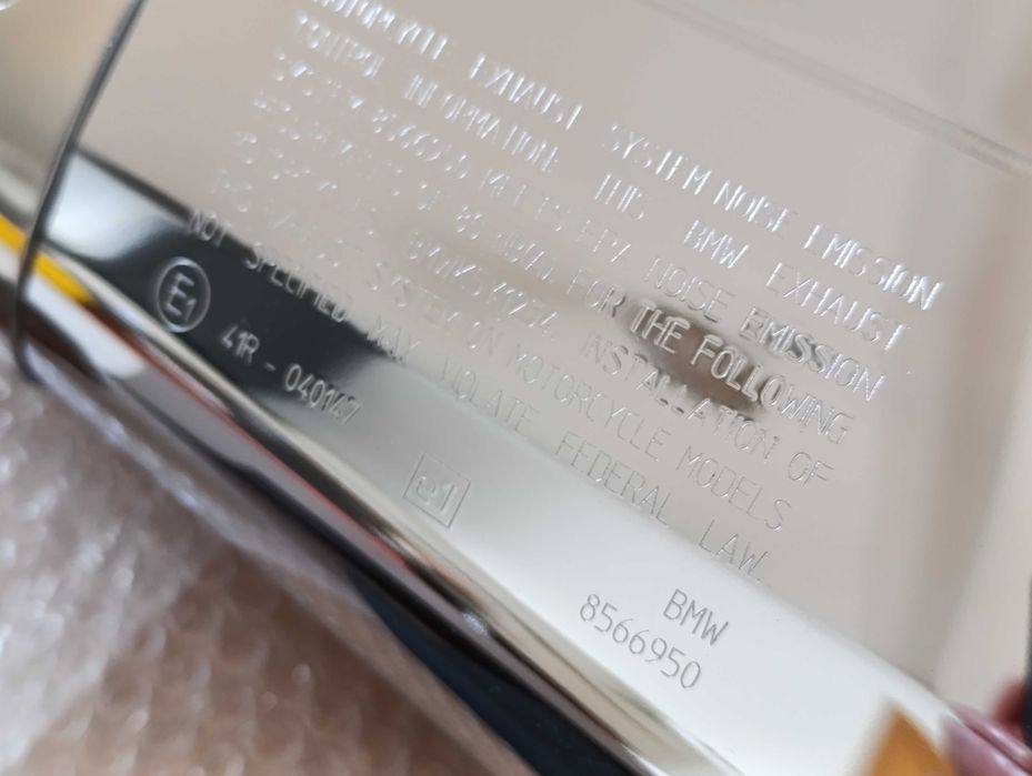 Escape original BMW R1250R 2023 - Como novo