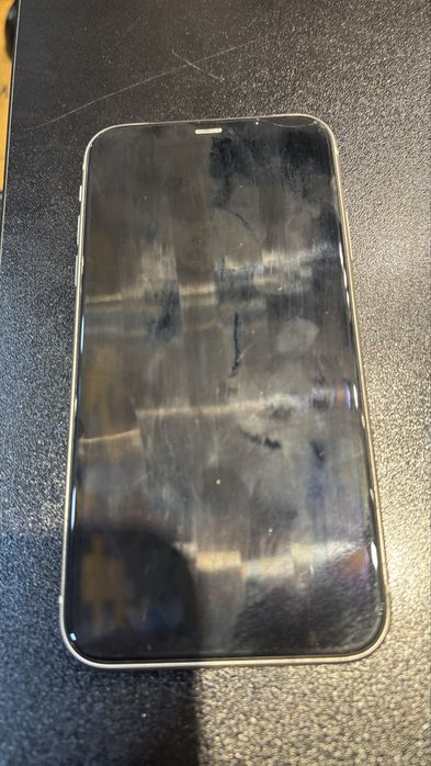Iphone 11 em bom estado