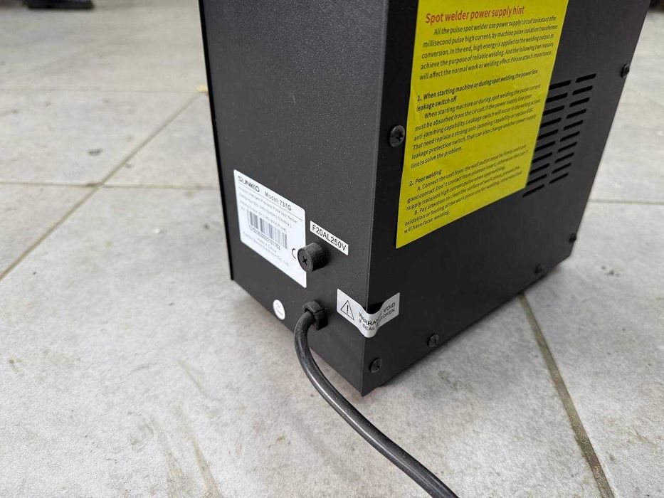 Апарат контактного точкового зварювання для АКБ Sunkko 737G