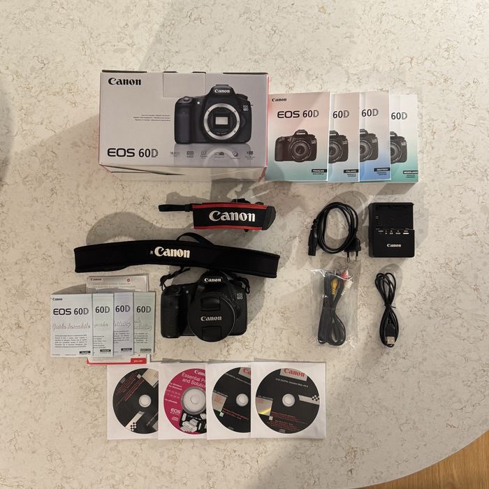 Canon EOS 60D + oferta - utilização amadora