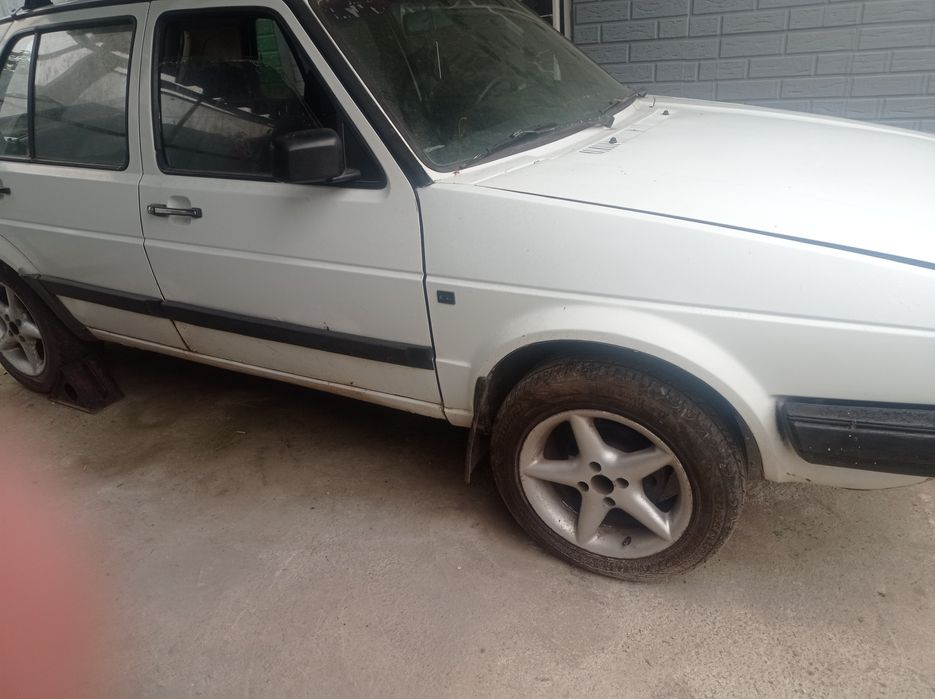 Фольксваген 2 авто