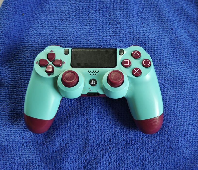 Ps4PRO 1000GB (Perwszy właściciel)