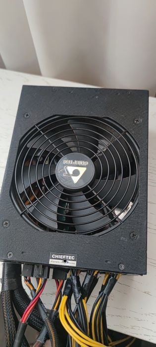 Блок питания Chieftec GPS-1450c