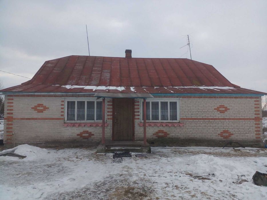 Продам будинок с.Лучичі 130кв