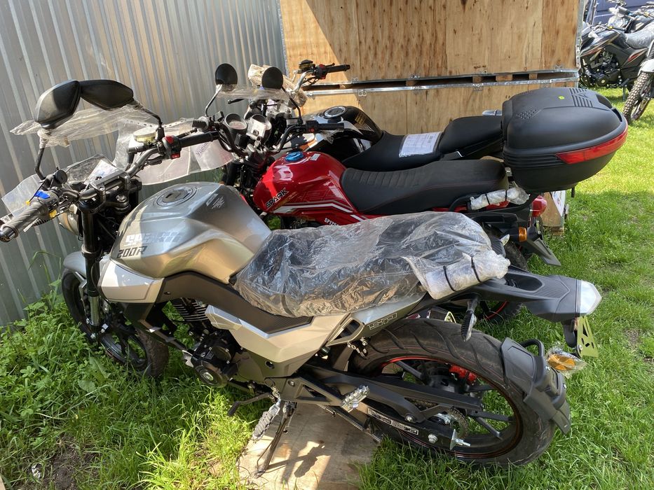 Новий Мотоцикл Спарк SP200 R 29 Spark SP200R-29