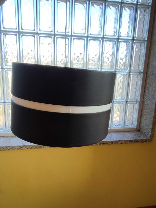 Candeeiros Suspensos