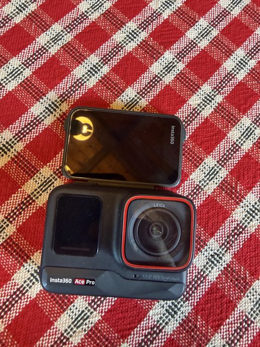 Insta 360 Ace Pro