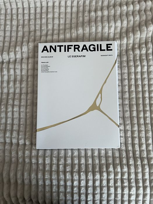 Кпоп альбом (ANTIFRAGILE)