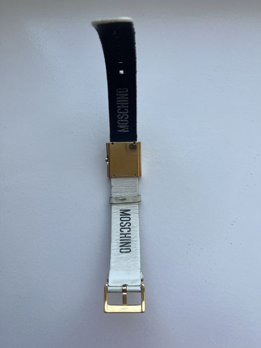 Годинник жіночий Moschino Time 4 Peace