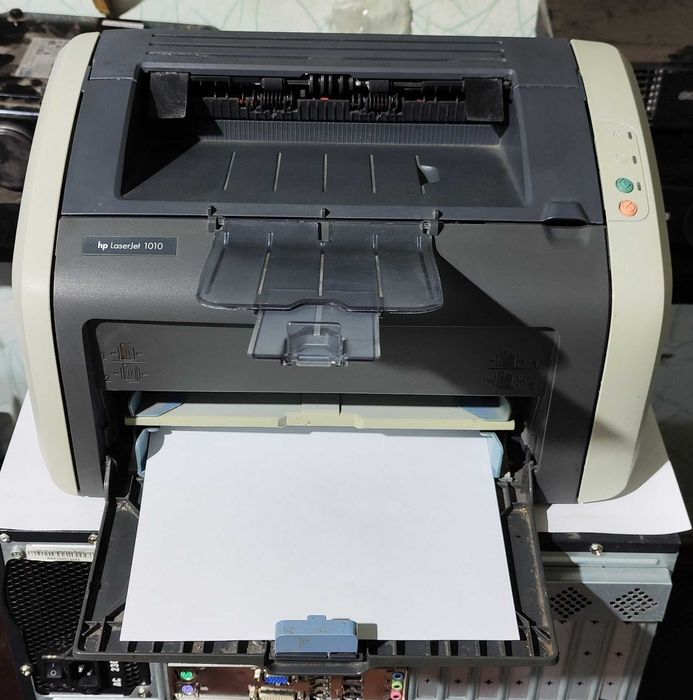 Лазерний принтер HP LaserJet 1010