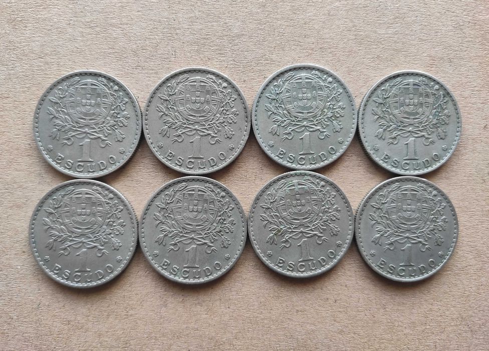 Conjunto 8 Moedas 1$ Alpaca - 1964, 1965, 1966, 1968 Escudos