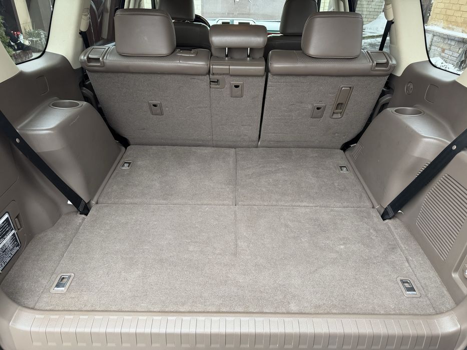 Продам живий Lexus GX !!