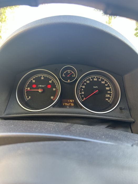 Opel Astra H Carrinha 1.3 CDTI • 175.000 km • IUC Antigo