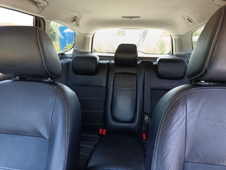 Ford focus 1.6 2010