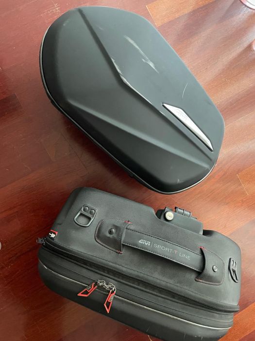 Malas laterais Givi para motas