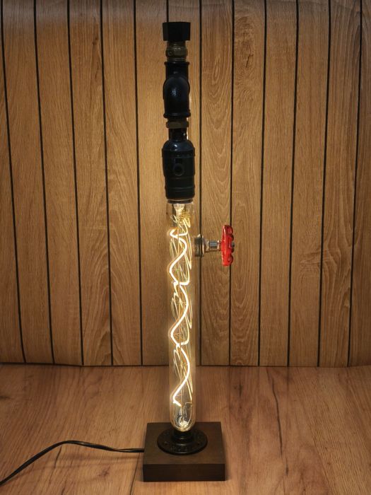 Lampa w stylu Industrial steampunk loft