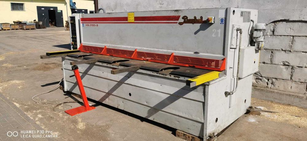 Nożyce gilotynowe hydrauliczne BAYKAL HGL 3100x8