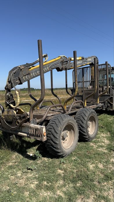 Valtra 8150s com reboque florestal costa
