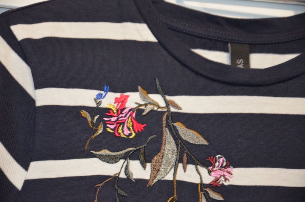 YAS tshirt w pasy z haftem  r. S