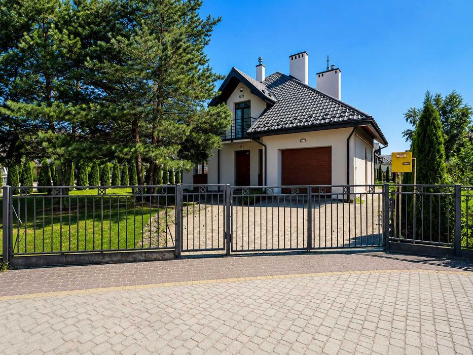 сучасний будинок| Бірки,Praud Hills |196 м²,з ремонтом