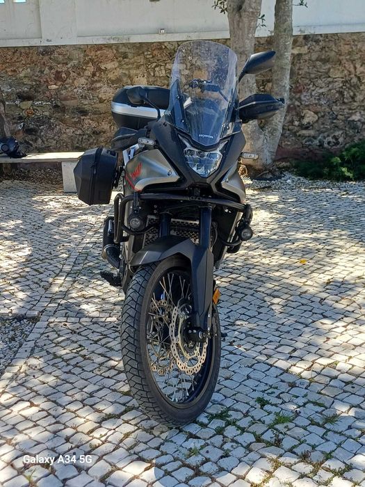 Honda Transalp XL750 (ler descritivo)